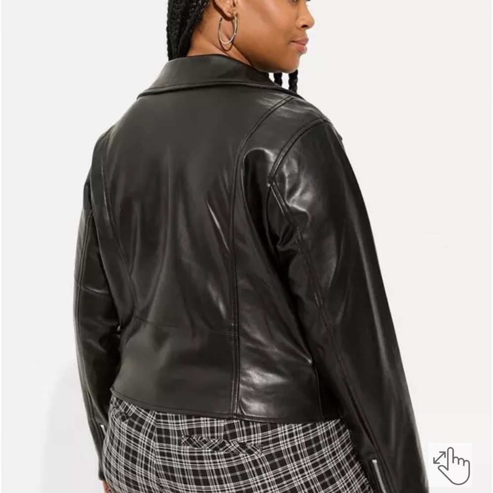NWT Torrid Black Faux Leather Asymmetrical Jacket - Picture 3 of 5